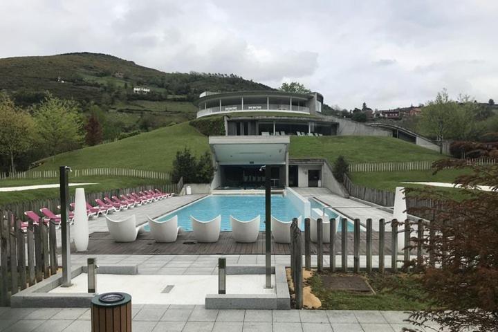 Apartamentos Spa Las Caldas Y Spa El Balneario Oviede Extérieur photo